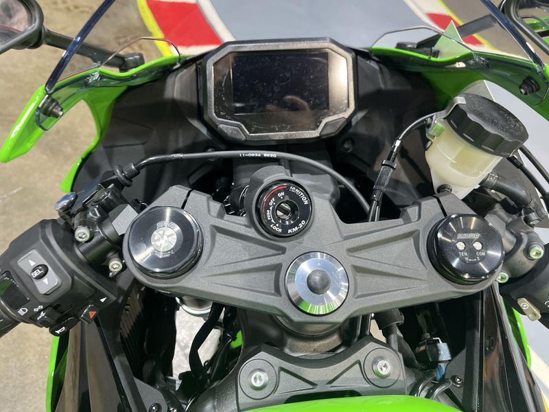 New 2025 Kawasaki NINJA ZX-6R ABS KRT EDITION Image 11