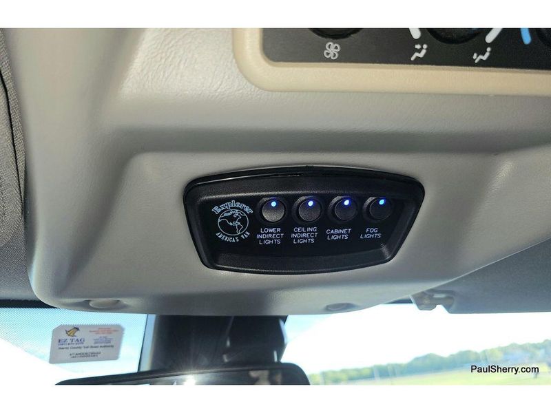 Used 2021 Chevrolet Express Passenger LSImage 36