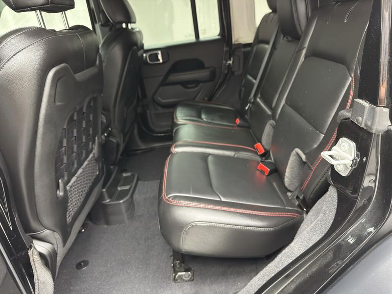 Used 2021 Jeep Wrangler Unlimited RubiconImage 14