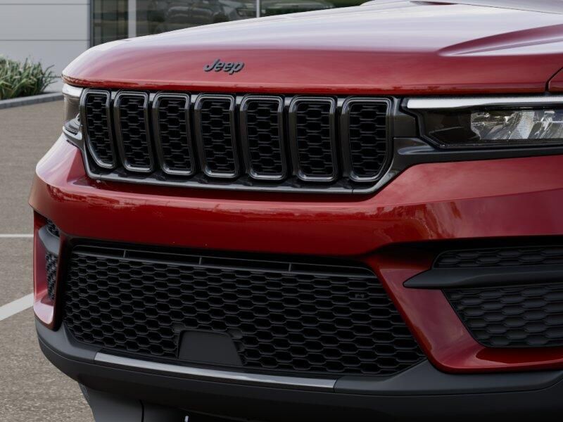 New 2025 Jeep Grand Cherokee Altitude X 4x2Image 42