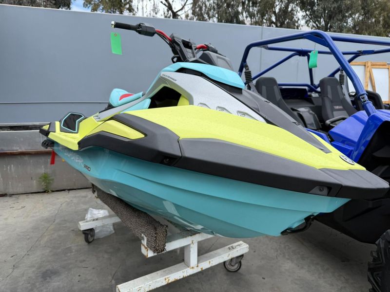 New 2025 Yamaha JETBLASTER PRO (2UP) Image 3