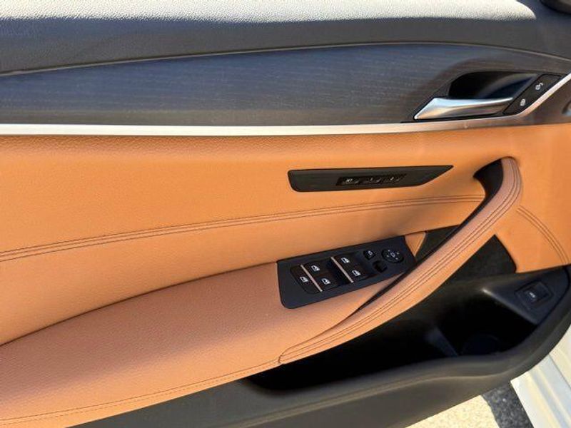 Used 2023 BMW 5 Series 540iImage 14