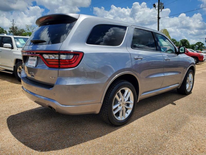 2021 Dodge Durango GT Plus in a Billet Clear Coat exterior color and Blackinterior. Johnson Dodge 601-693-6343 pixelmotiondemo.com 