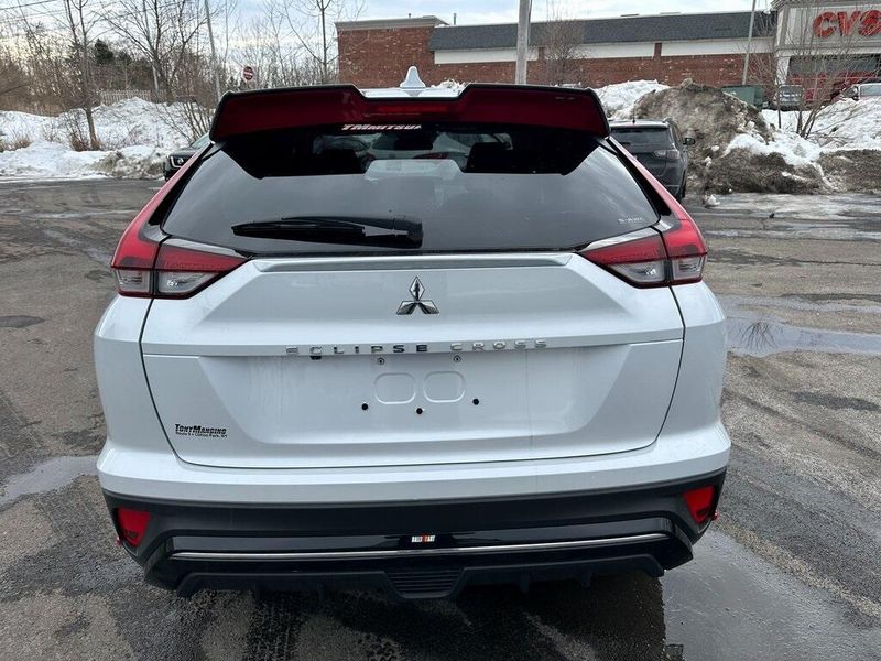 2024 Mitsubishi Eclipse Cross RalliartImage 9