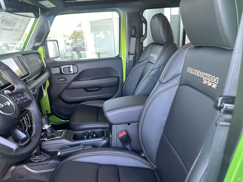 New 2025 Jeep Wrangler 4-door Rubicon 392Image 21