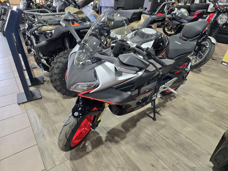 NEW 2026 CFMOTO 450 SS Image 3