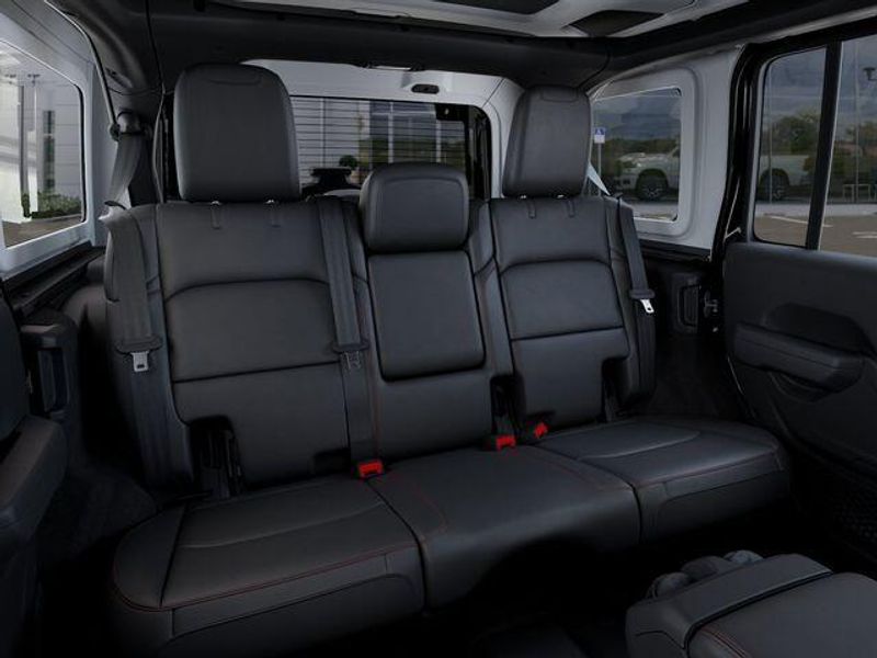 New 2026 Jeep Wrangler 4-door RubiconImage 15