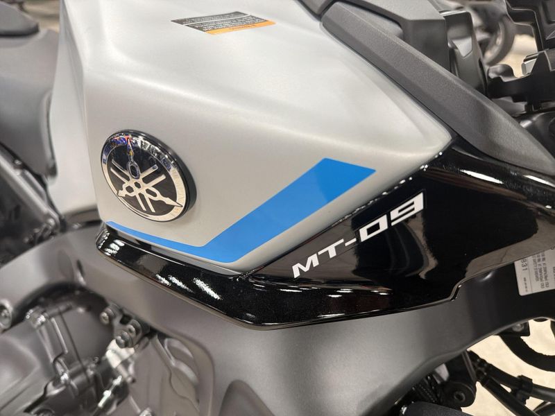 New 2026 Yamaha MT-09 Image 27