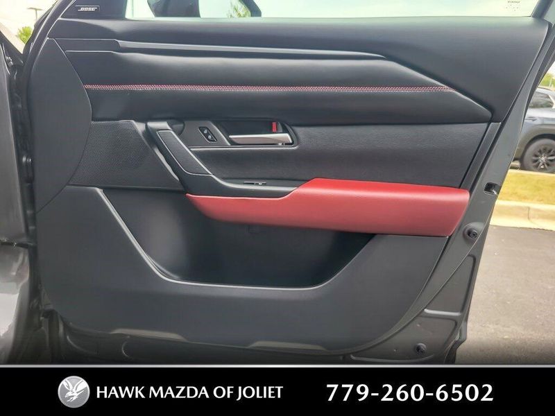 2025 Mazda CX-50 Premium photo 18