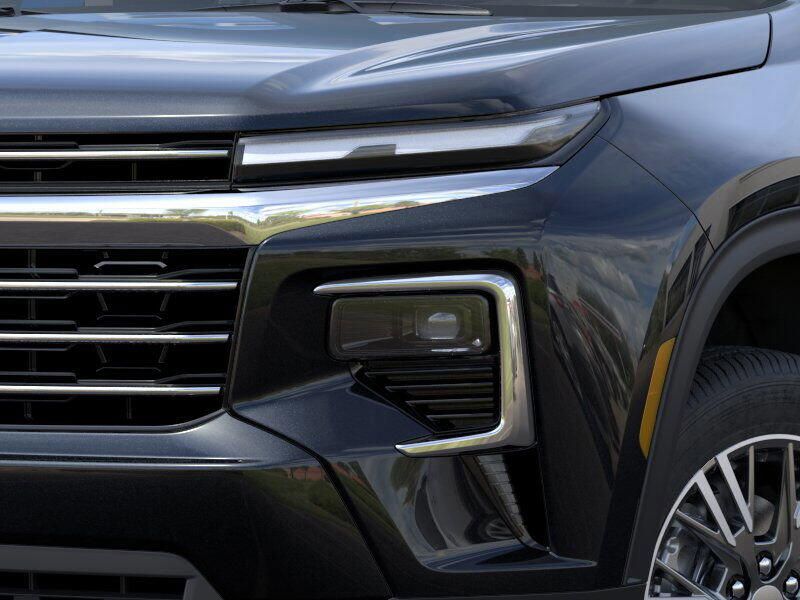 New 2025 Chevrolet Traverse FWD LTImage 10