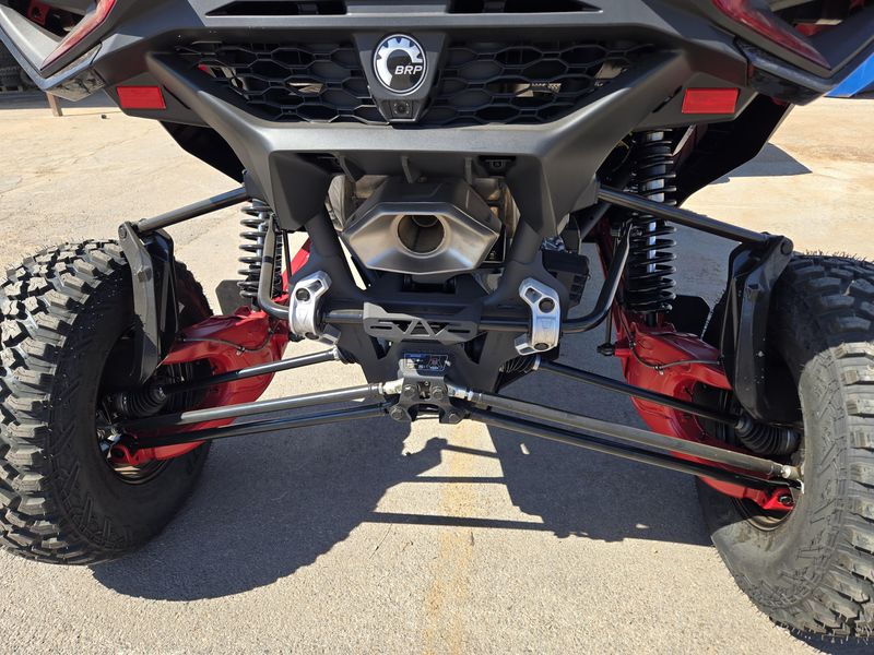 NEW 2026 CAN-AM MAVERICK R X 999T DCT Image 8