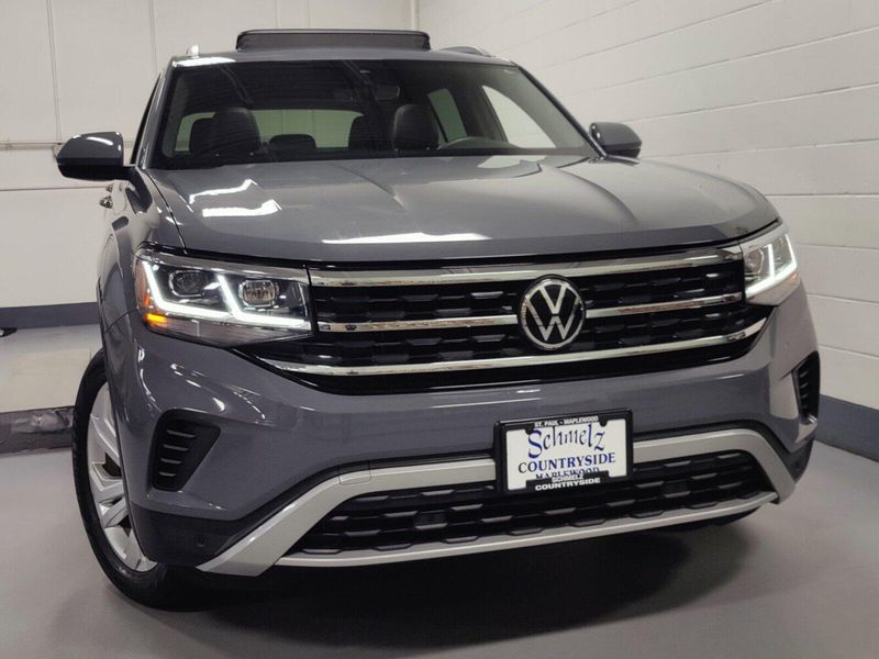 2021 Volkswagen Atlas Cross Sport SEL 4-Motion AWD w/Sunroof/NavImage 2