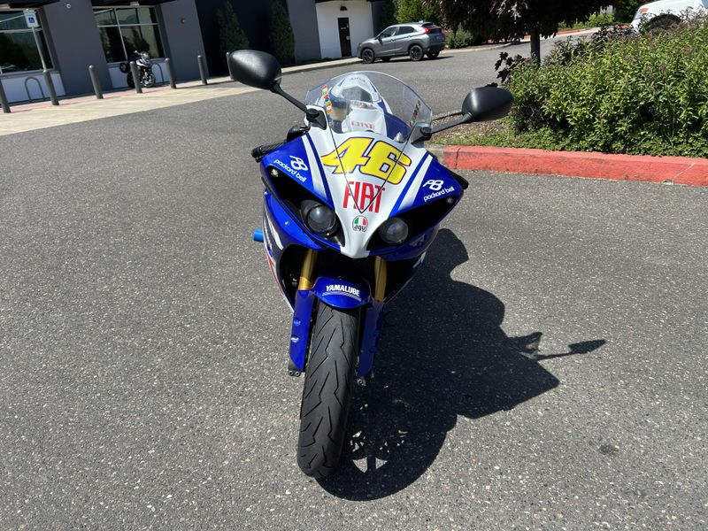 Used 2010 Yamaha YZF R1 LE 