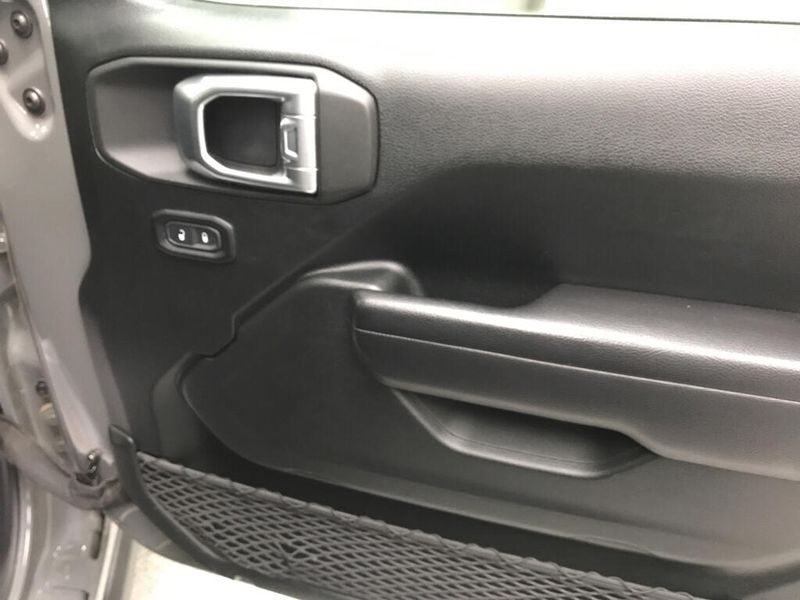 Used 2021 Jeep Wrangler Unlimited WillysImage 22