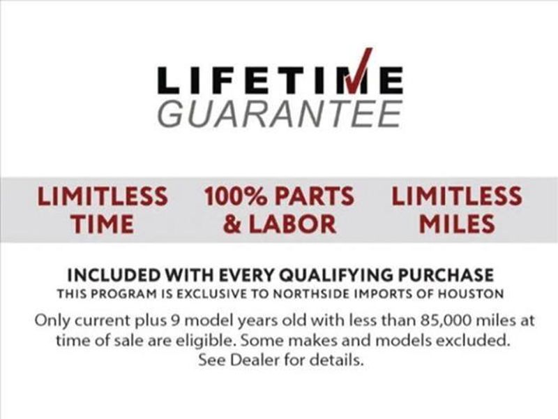 New 2025 Alfa Romeo Stelvio AwdImage 3