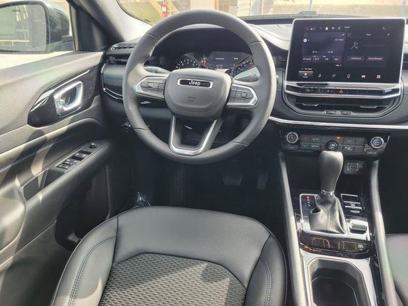 New 2026 Jeep Compass Latitude Altitude 4x4