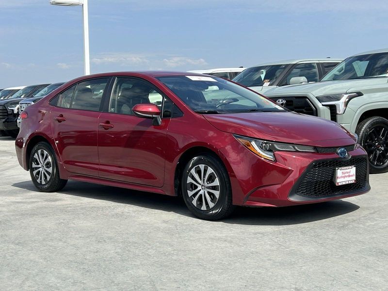 2022 Toyota Corolla LEImage 2