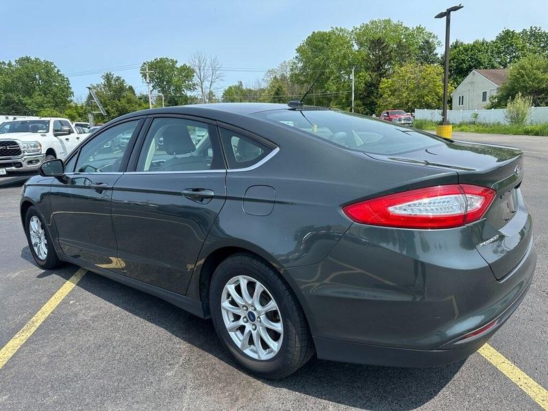 2015 Ford Fusion SImage 13