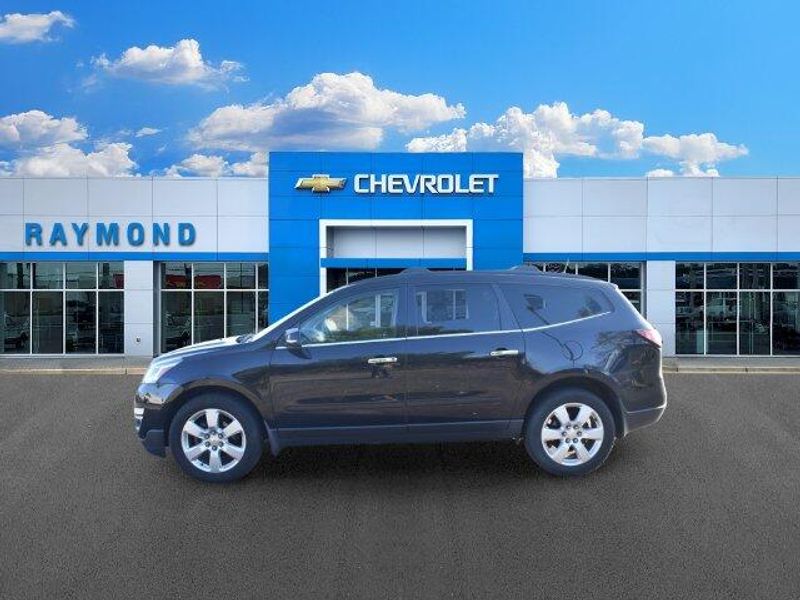 Used 2017 Chevrolet Traverse LTImage 6