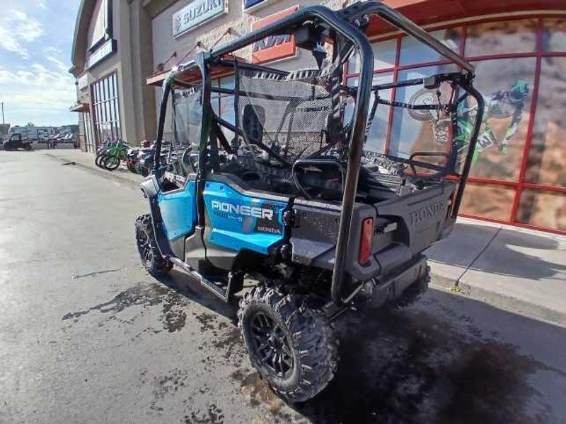 New 2025 Honda PIONEER 10005 DELUXE 