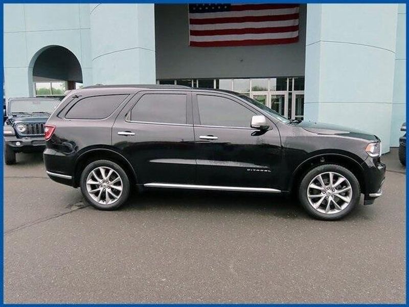 2019 Dodge Durango CitadelImage 2