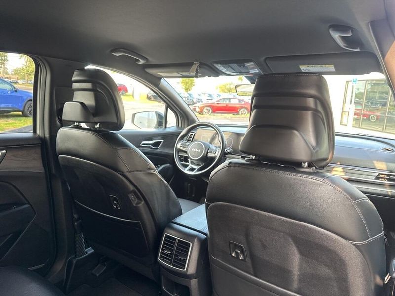 2023 Kia Sportage X-Line photo 18