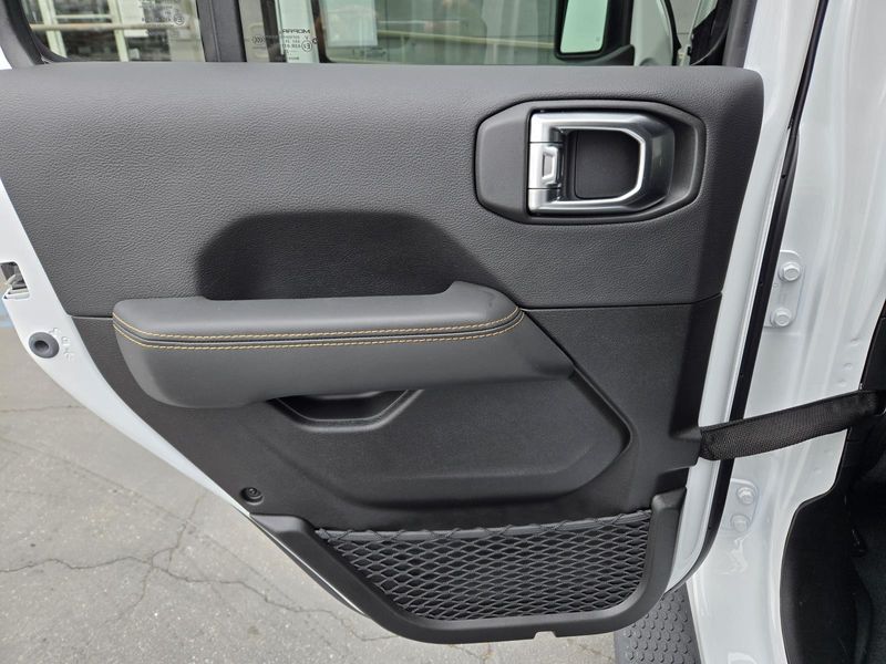 New 2025 Jeep Wrangler 4-door Sahara