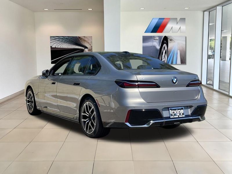 2024 BMW i7 xDrive60 in a Oxide Gray Metallic exterior color and Blackinterior. SHELLY AUTOMOTIVE shellyautomotive.com 