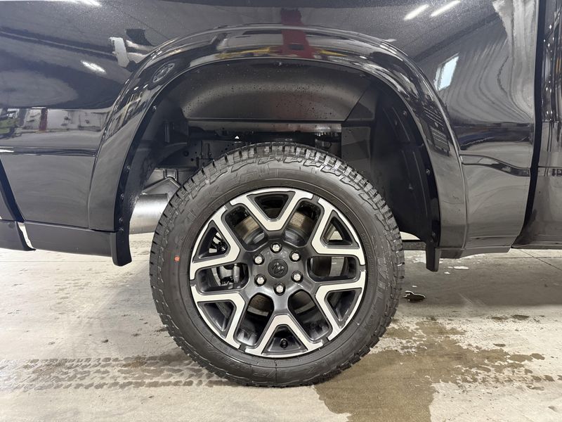 New 2026 RAM 1500 Laramie Crew Cab 4x4 5