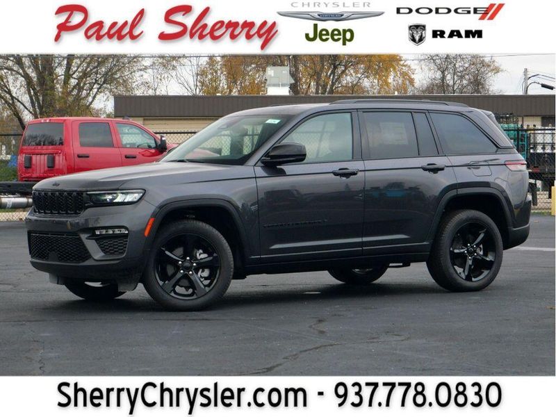 2024 Jeep Grand Cherokee Limited 4x4Image 1