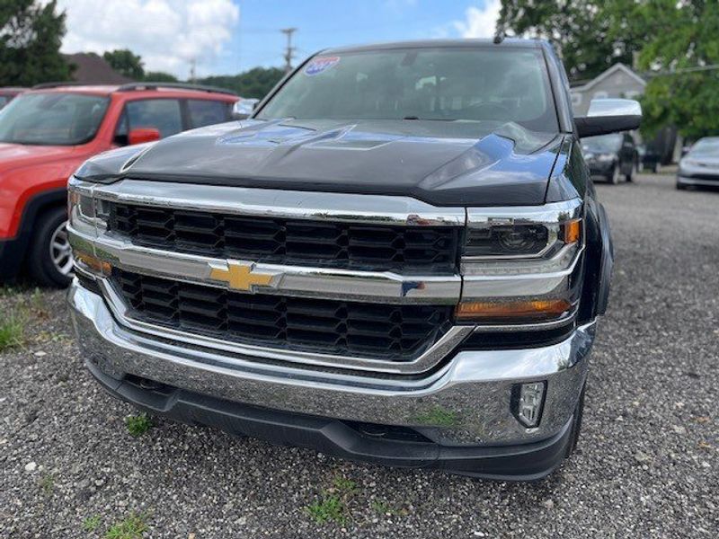 2017 Chevrolet Silverado 1500 LT in a BLACK exterior color. Riedman Motors Co family owned since 1926 "From our lot, to your driveway" (765) 222-5358 riedmanmotors.net 