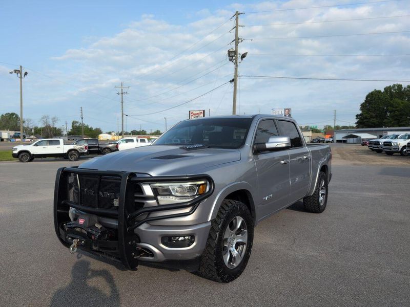 2022 RAM 1500 LaramieImage 3