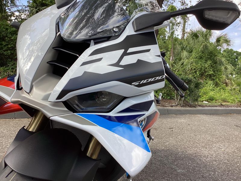 2025 BMW S 1000 RR 