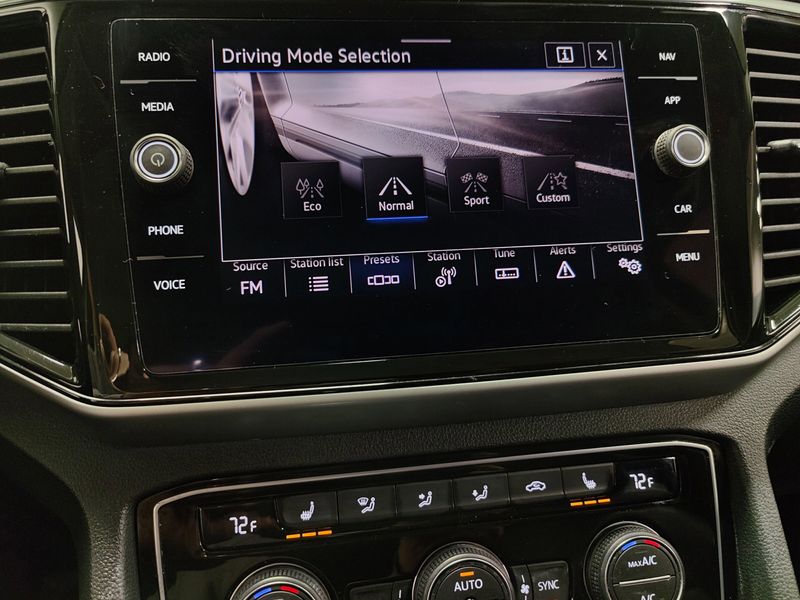 Used 2022 Volkswagen Atlas V6 AWD SEL w/Sunroof/NavImage 29