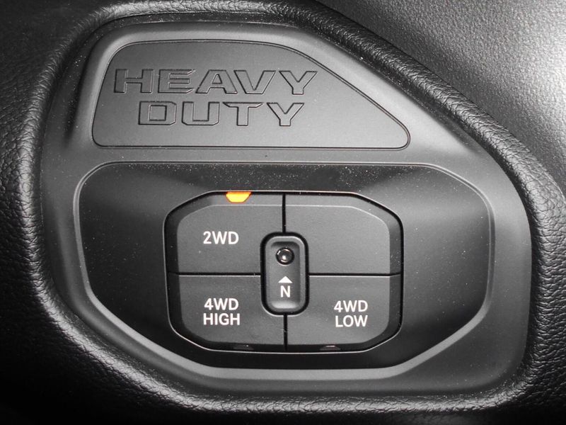 2025 RAM 2500 Big Horn Crew Cab 4x4 6