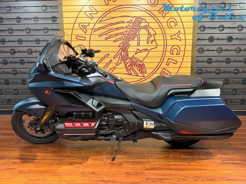 2022 Honda Gold Wing DCT Image 5