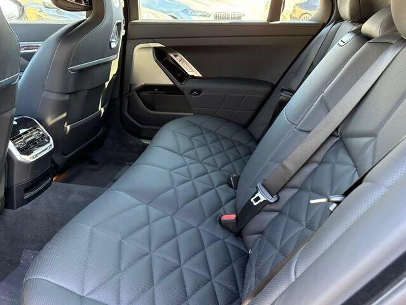 Used 2026 BMW 7 Series 740iImage 29