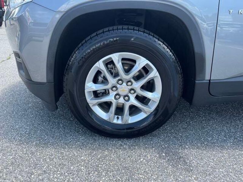 2021 Chevrolet Traverse LS