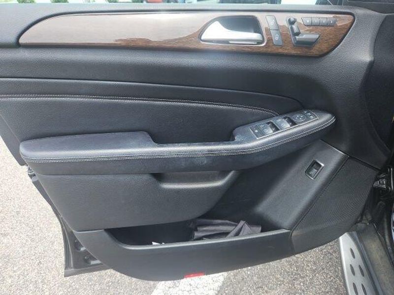 Used 2012 Mercedes-Benz M-Class ML 350