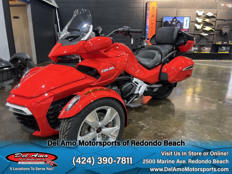 2023 Can-Am H9PB  in a PLASMA RED/PLATINUM exterior color. Del Amo Motorsports of Redondo Beach (424) 304-1660 delamomotorsports.com 