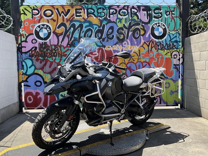 Used 2017 BMW R 1200 GS Adventure Image 1