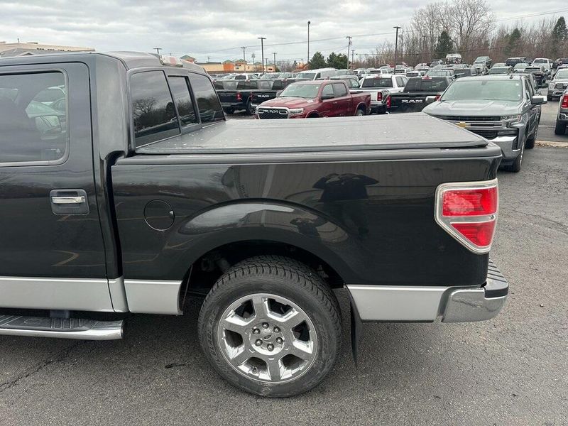 2014 Ford F-150 XLTImage 14