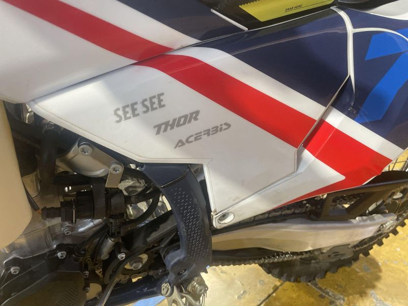 Used 2025 Husqvarna FE501W Image 29