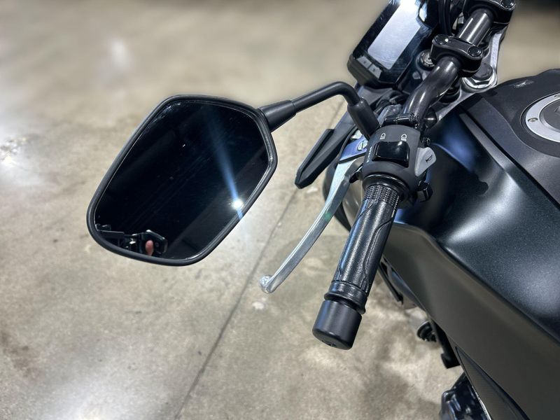 2024 Honda CB300R ABS Image 18