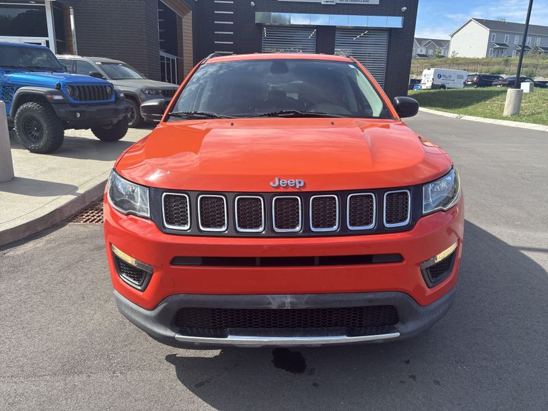 Used 2017 Jeep New Compass SportImage 8