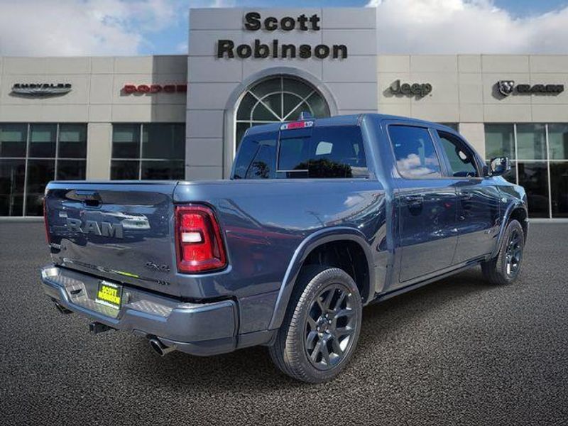 New 2026 RAM 1500 Laramie Crew Cab 4x4 5'7' Box