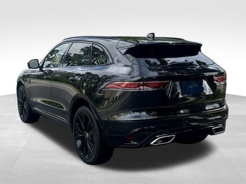 2026 Jaguar F-PACE R-Dynamic S