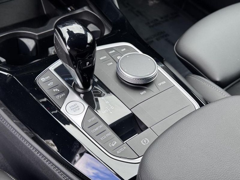 2022 BMW X4 xDrive30iImage 28