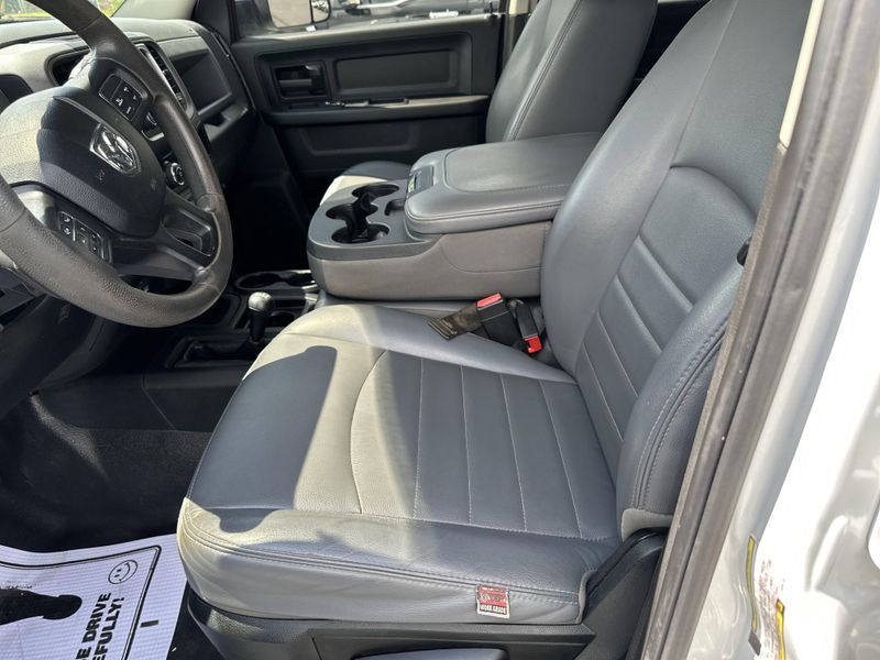 Used 2018 RAM 3500 Chassis TradesmanImage 21