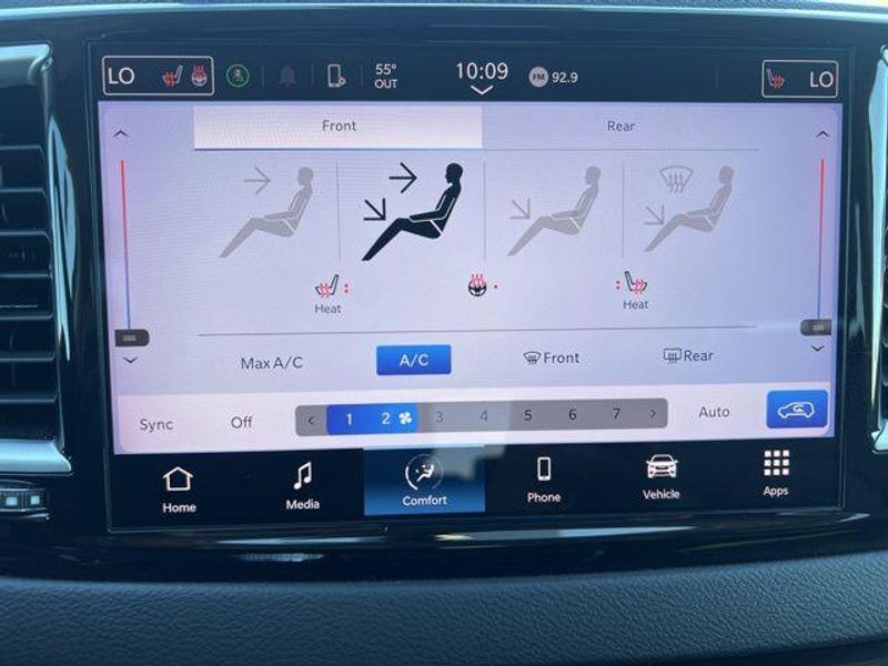 2023 Chrysler Pacifica Touring LImage 37
